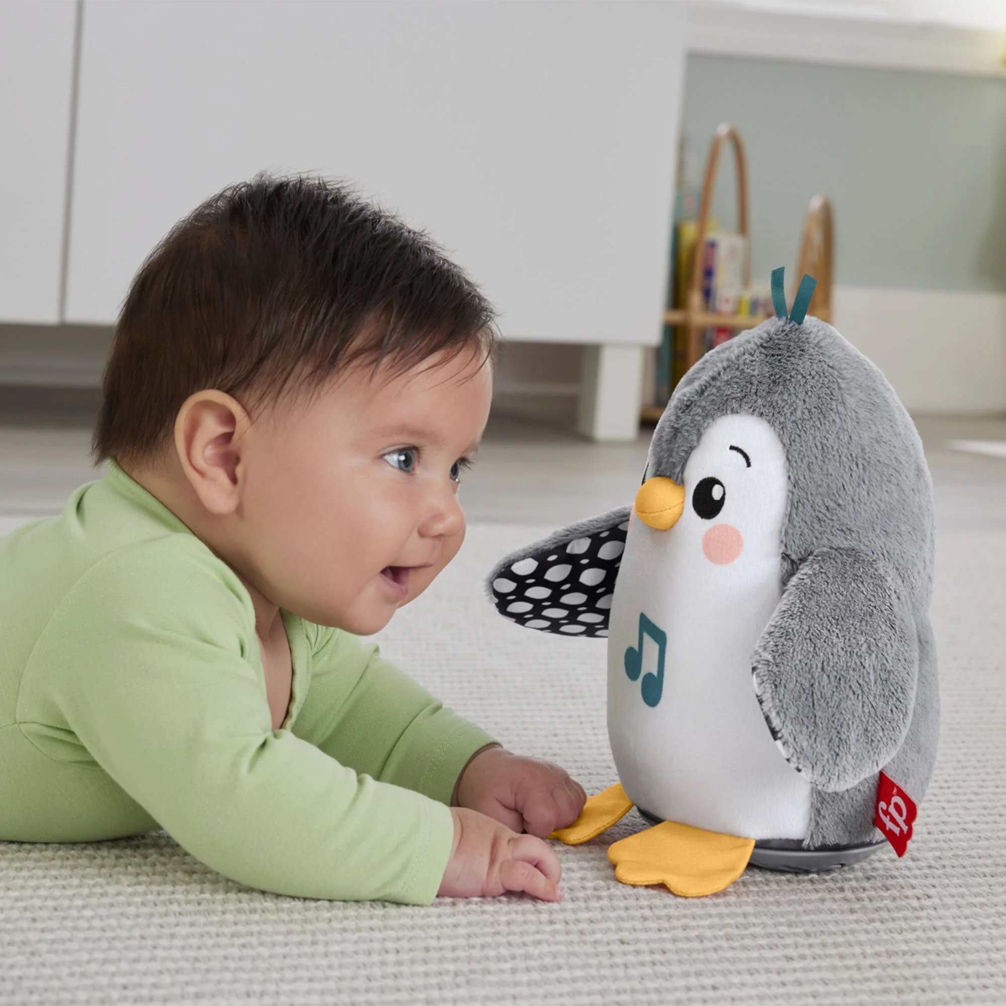Peluche Mon pingouin d'éveil - Image 2