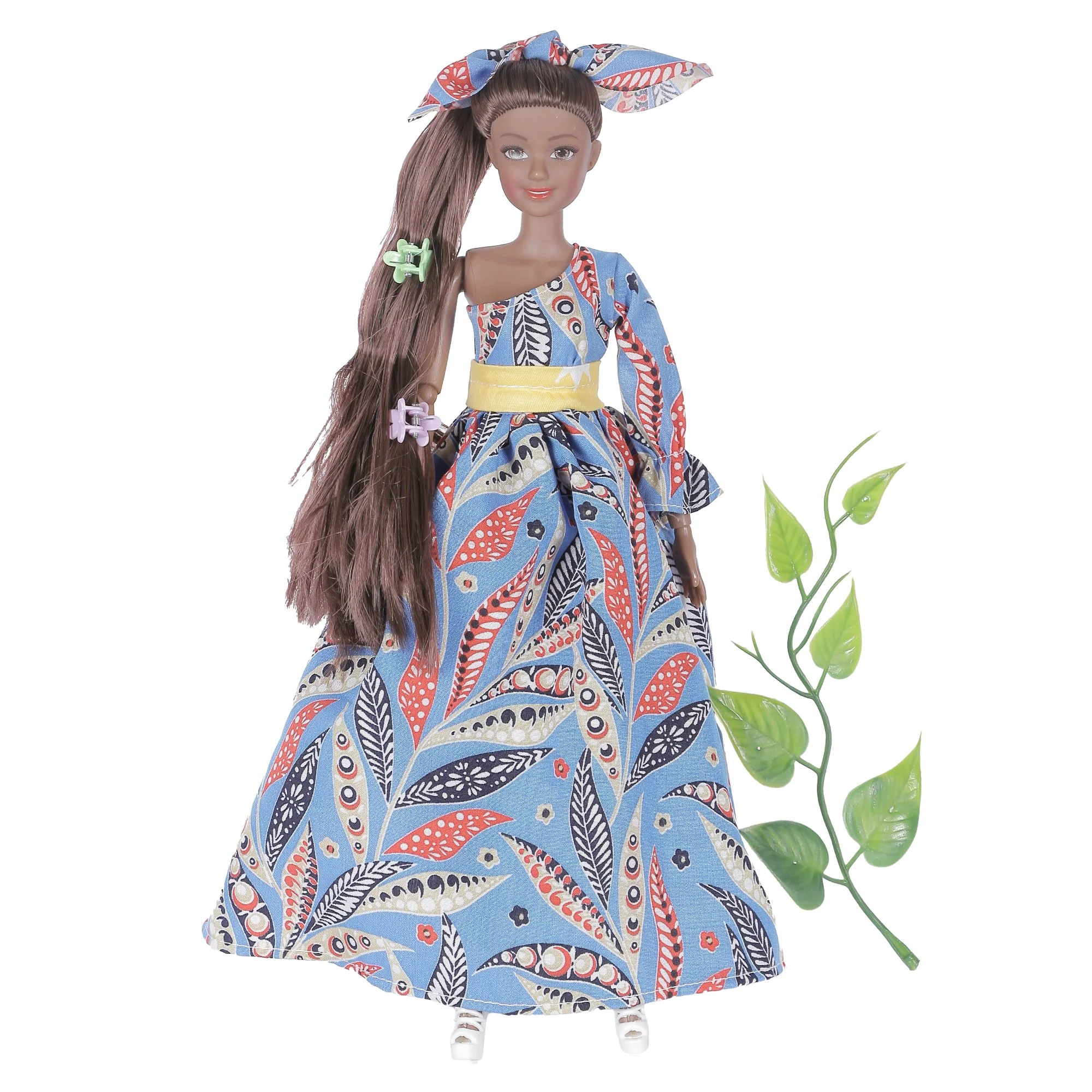 Poupée mannequin robe traditionnelle 33 cm  - Bleu - Image 2